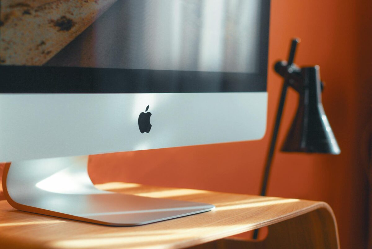 close up photography of apple computer